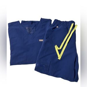Figs Set Catarina One Pocket Top and Zamora High Waisted Jogger ELECTRIC BLUE